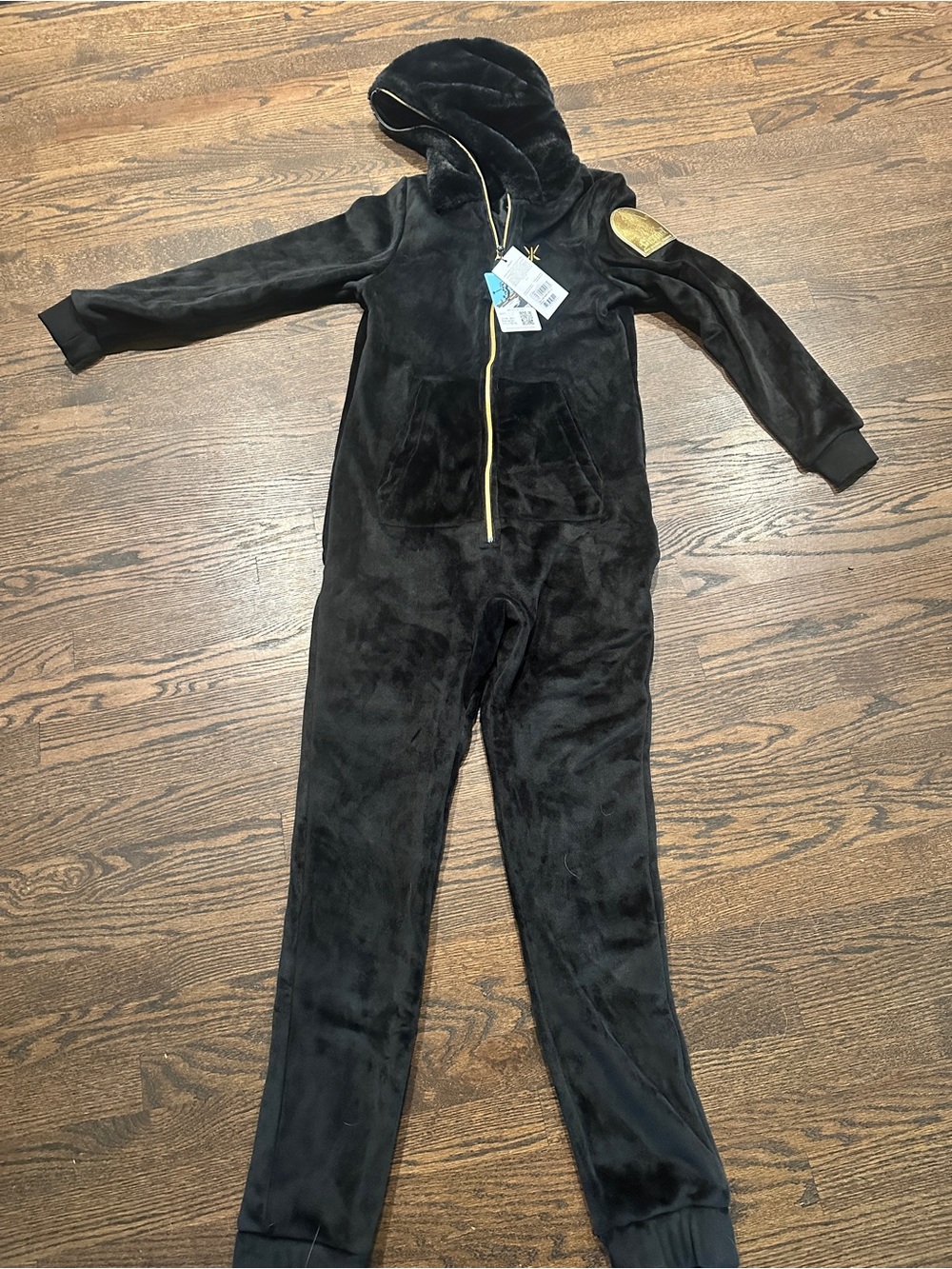 NWT Onepiece Black Hooded Onesie with Gold Patch & Zip Alps Soft Velvet Slim 2.0